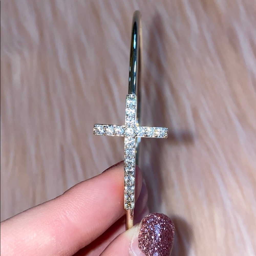 Cross Bangle - Picture 4 of 4